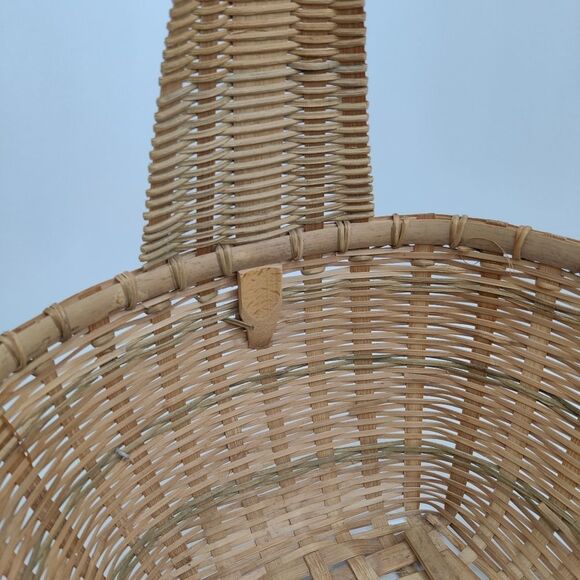 Wicker Basket w/ Large Handle & open weave bottom - Picture 5 of 12